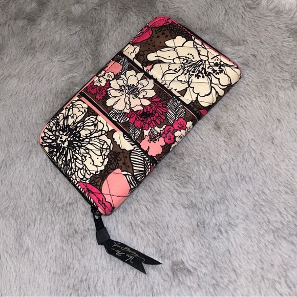 Vera Bradley Mocha Rose Accordion Wallet - DISCONTINUED Fall of 2011 - Picture 2 of 9